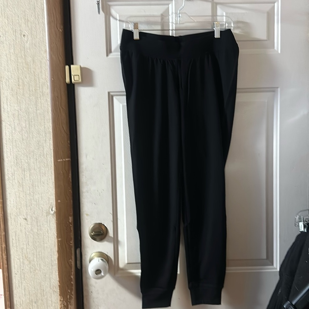 MOTHERHOOD MATERNITY BLACK JOGGER PANTS: NEW WITH TAGS: SIZE XS